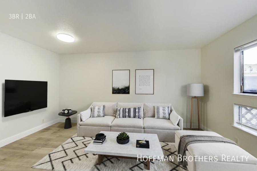 Apartment for rent at 1425 38th Ave #D, Oakland, CA 94601