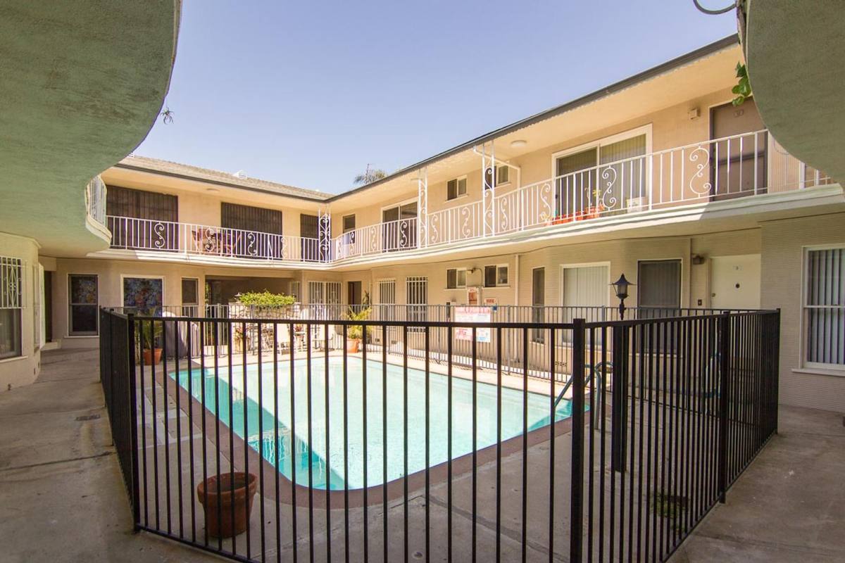 Apartment for rent at 3800 Country Club Dr, Los Angeles, CA 90019