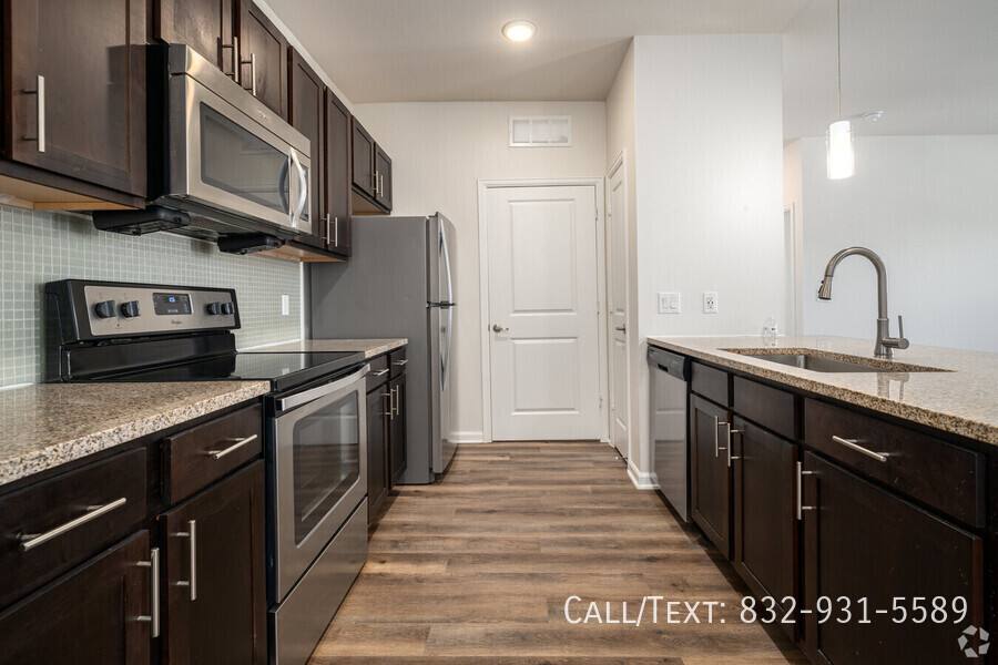 Apartment for rent at 23000 Bellaire Blvd #ABT, Richmond, TX 77406