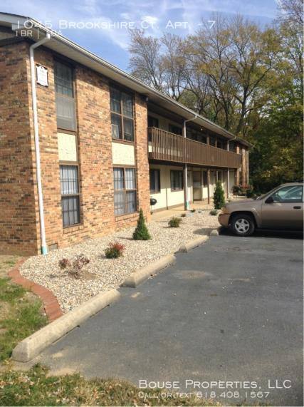 Apartment for rent at 1045 Brookshire Court #7, Belleville, IL 62221