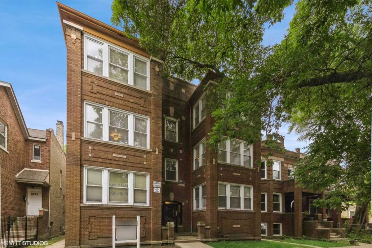Apartment for rent at 5027 W Washington, Chicago, IL 60644