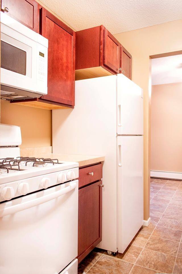 Apartment for rent at 135 Crosstown Blvd, Chaska, MN 55318