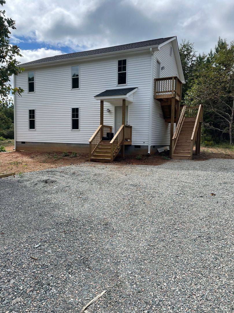 Apartment for rent at 256 Bonbrook Creek Rd, Cumberland, VA 23040