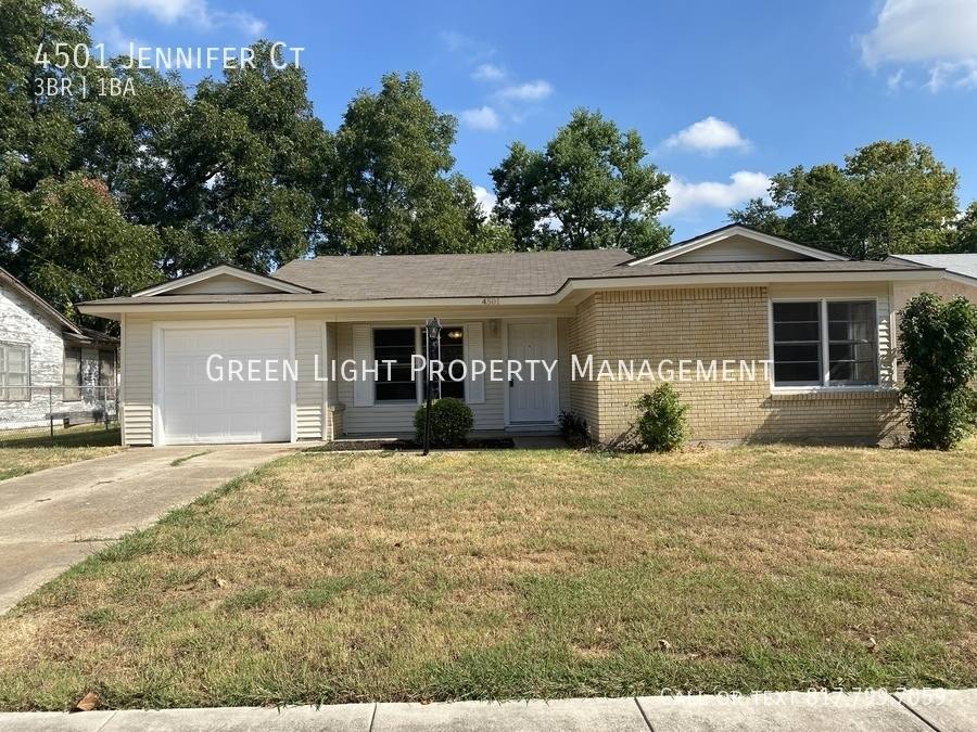 House for rent at 4501 Jennifer Court, Fort Worth, TX 76119