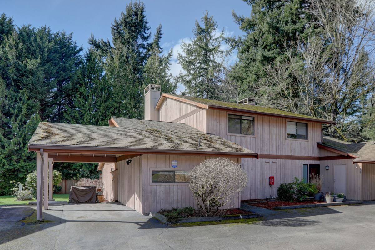 House for rent at 4155 145th Ave NE, Bellevue, WA 98007