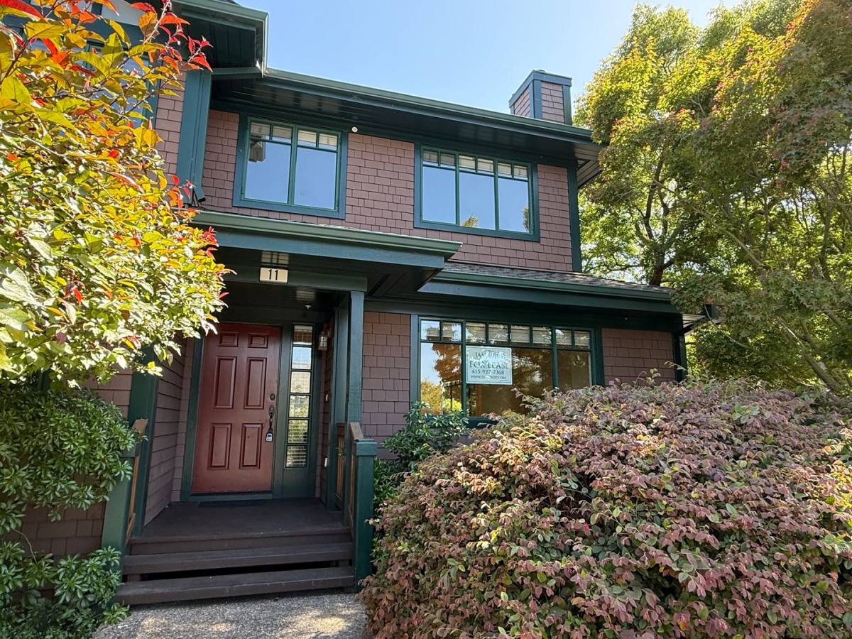 Townhouse for rent at 11 Ward St, Larkspur, CA 94939