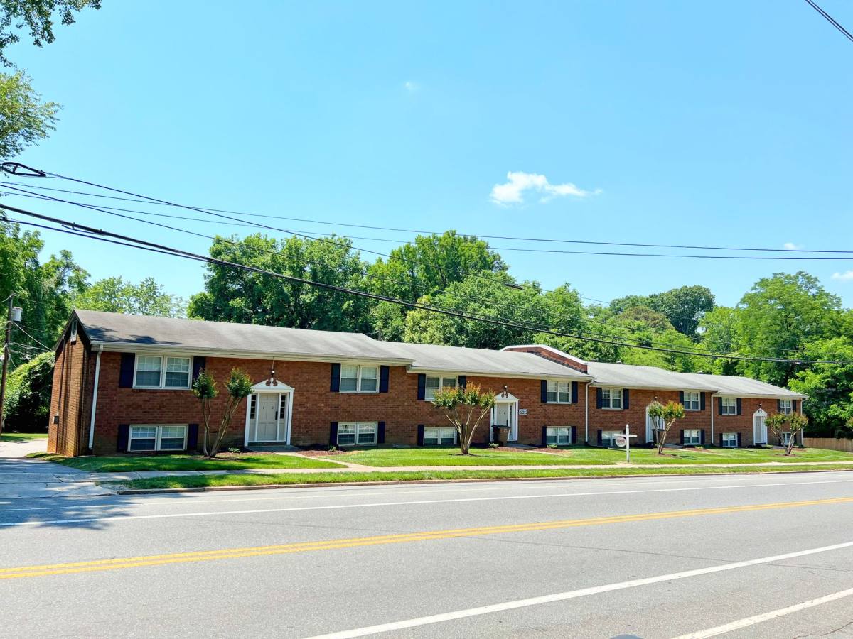 Apartment for rent at 2529 Spring Garden St, Greensboro, NC 27403