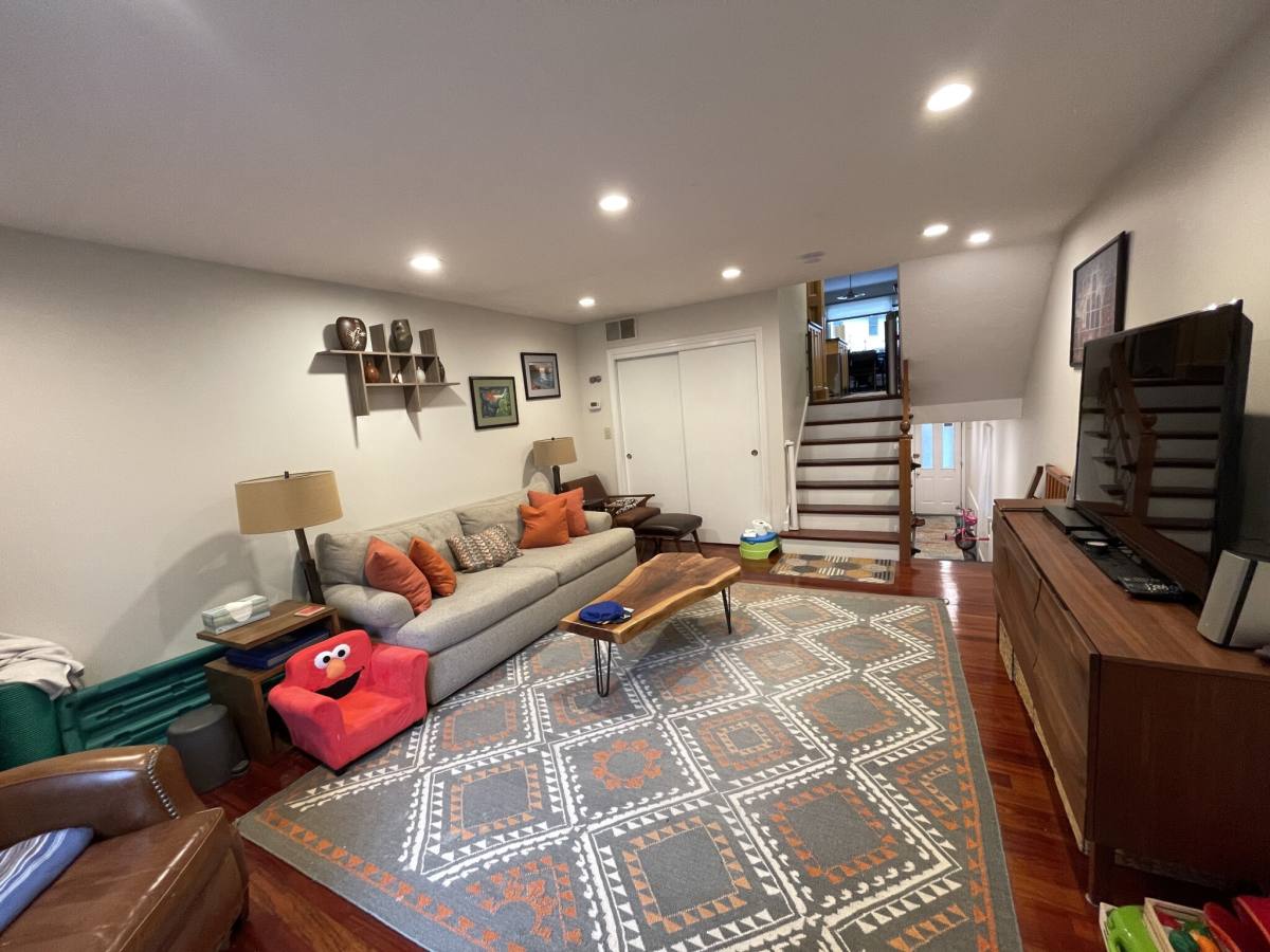 Townhouse for rent at 119 Beaconsfield Rd, Brookline, MA 02445