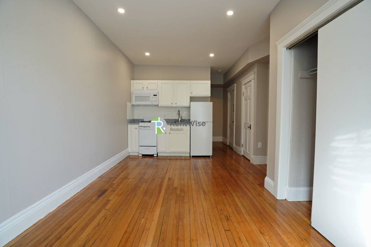 3 Lorraine Terrace #1, Allston, MA 02134