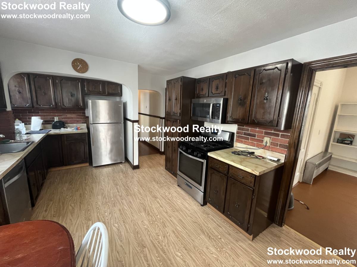 Apartment for rent at 32 Howell #2, Dorchester, MA 02125
