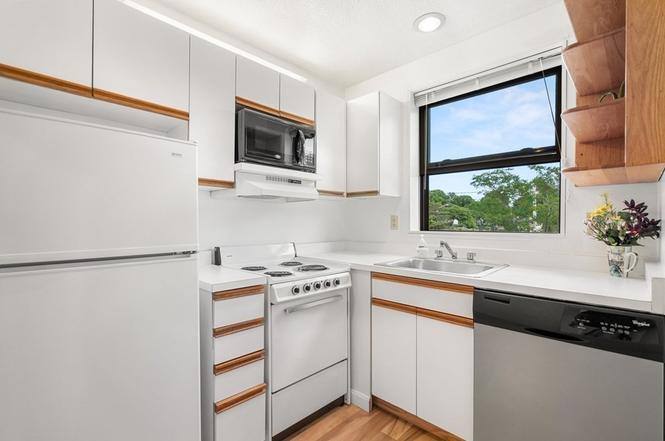Apartment for rent at 133 Commander Shea Blvd #217, Quincy, MA 02171