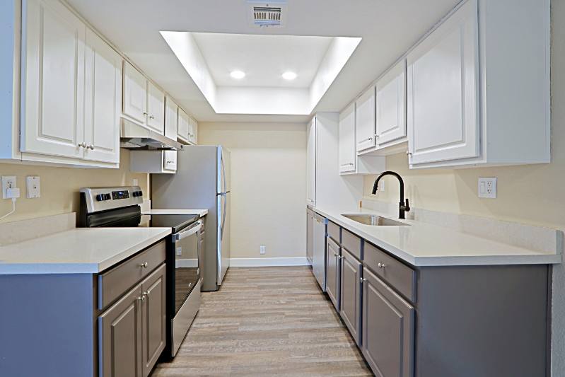 Apartment for rent at 3810 N Maryvale Parkway #2008, Phoenix, AZ 85031