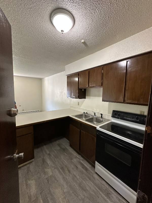 Apartment for rent at 320 Oak Ave N #221, Thief River Falls, MN 56701