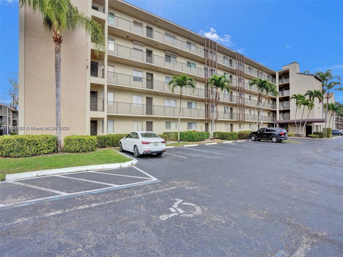 Condo for rent at 7740 NW 50th St #210, Fort Lauderdale, FL 33351