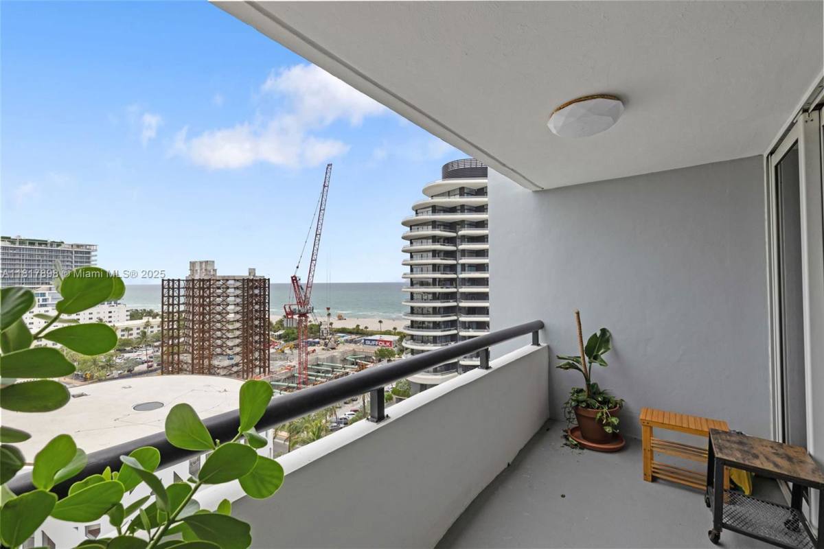 House for rent at 3200 Collins Ave #12-3, Miami Beach, FL 33140