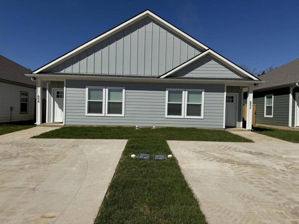 House for rent at 690 Worth Ave, Durant, OK 74701