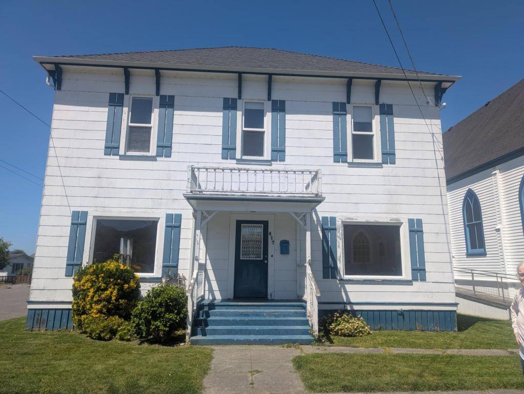 House for rent at 417 Shaw Ave, Ferndale, CA 95536