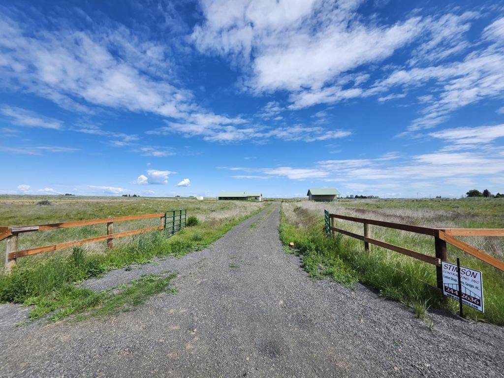 House for rent at 23802 W McFarlane Rd, Medical Lake, WA 99022