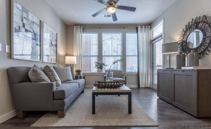 Apartment for rent at 3852 Telephone Rd, Houston, TX 77023