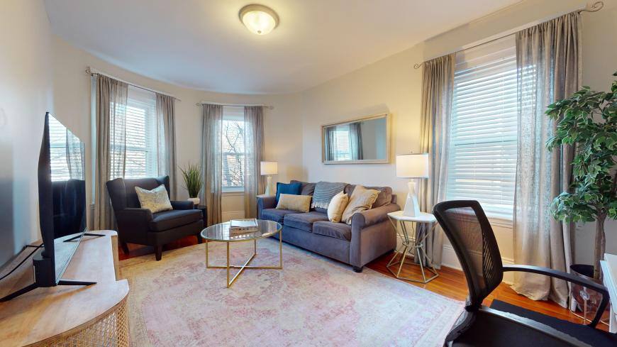 Apartment for rent at 636 Washington St #4, Brookline, MA 02445