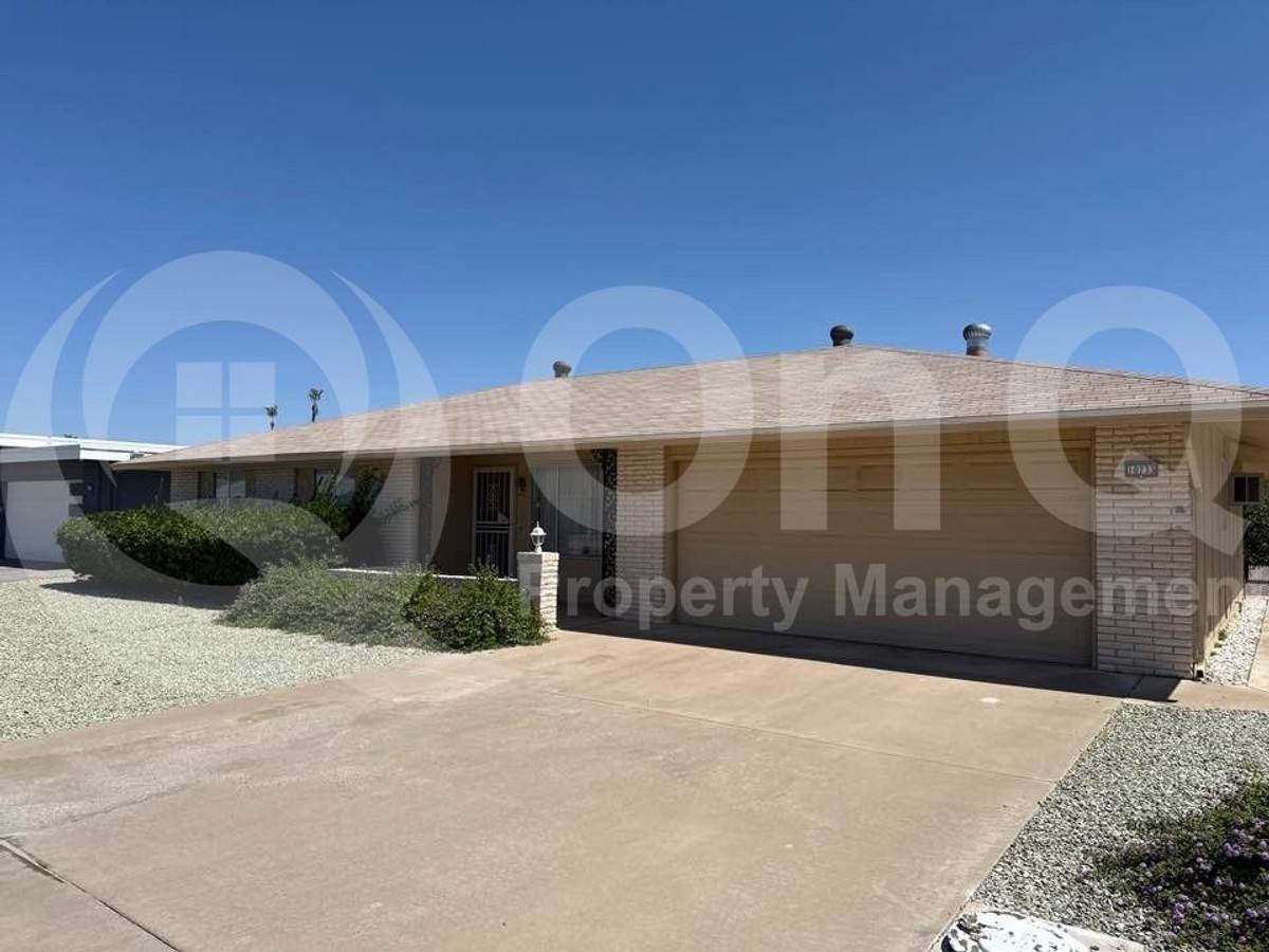 House for rent at 10733 W Loma Blanca Dr, Sun City, AZ 85351