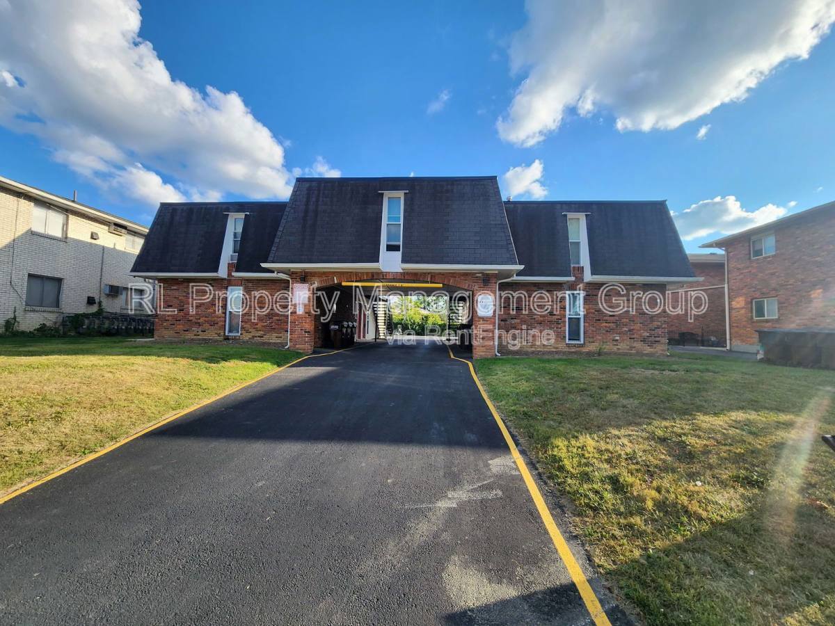 Apartment for rent at 675 Riverview Dr #B3, Columbus, OH 43202