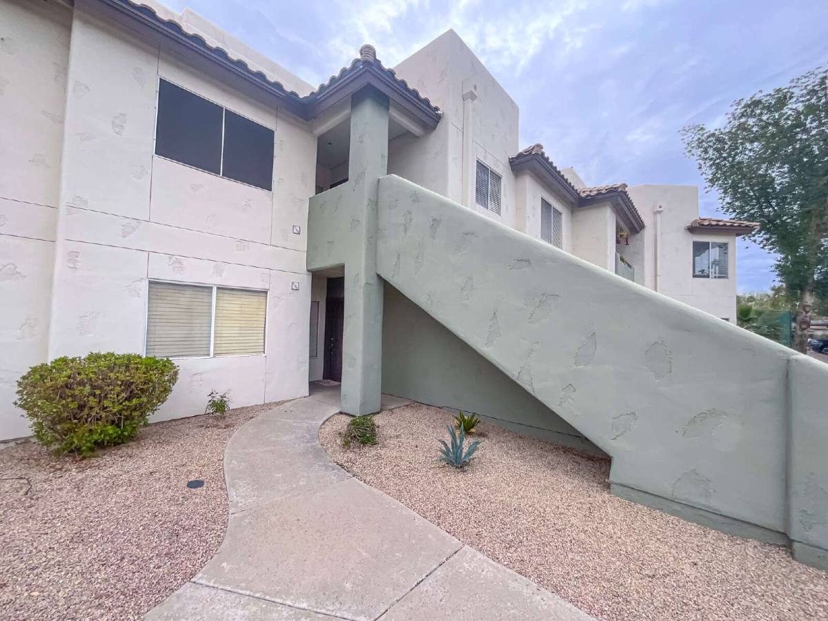 Condo for rent at 1825 W Ray Rd #2148, Chandler, AZ 85224