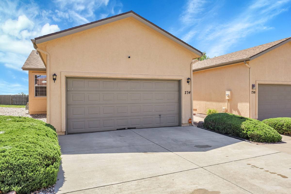 Townhouse for rent at 734 Cima Vista Point #18, Colorado Springs, CO 80916