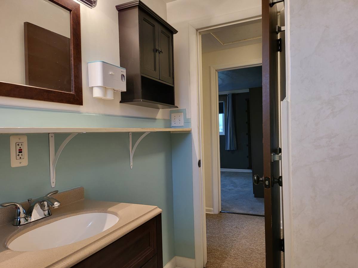 Townhouse for rent at 2128 Carolina Ave, West Mifflin, PA 15122