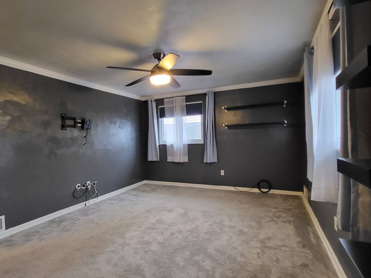 Townhouse for rent at 2128 Carolina Ave, West Mifflin, PA 15122
