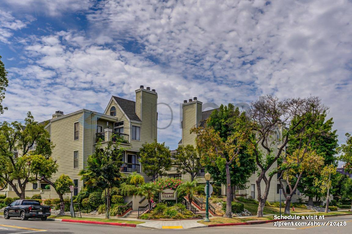 Condo for rent at 601 N Kenwood St #204, Glendale, CA 91206