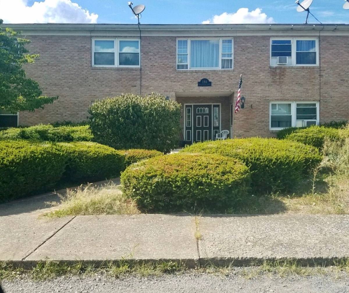Apartment for rent at 186 E Main St, Howard, PA 16841