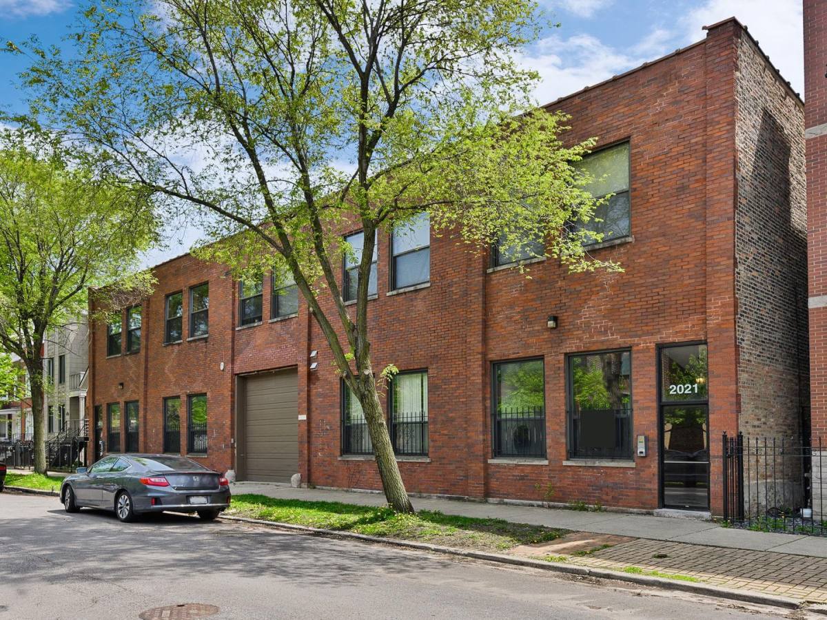 Apartment for rent at 2015-21 W Race, Chicago, IL 60612
