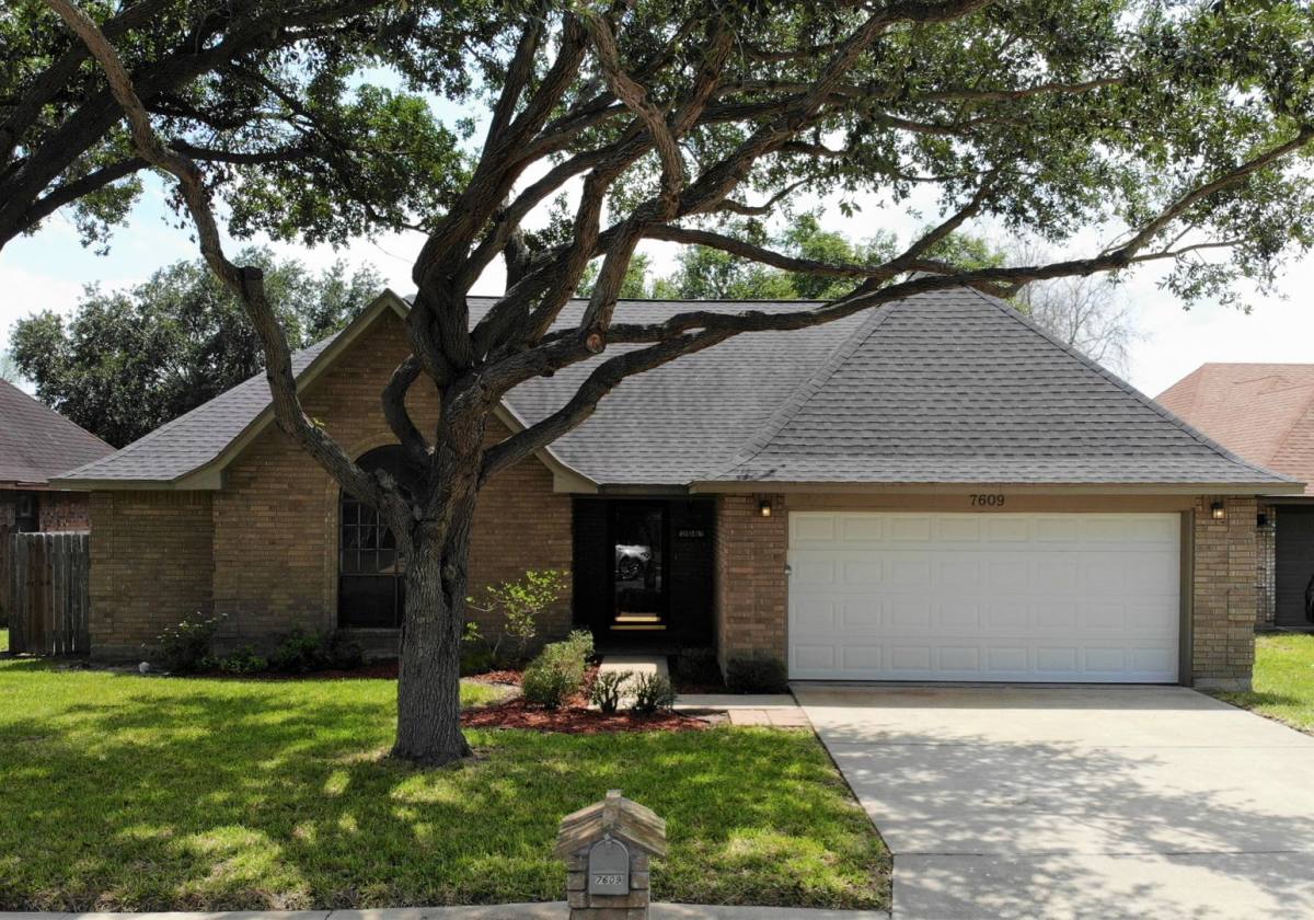 House for rent at 7609 N 20th St, McAllen, TX 78504