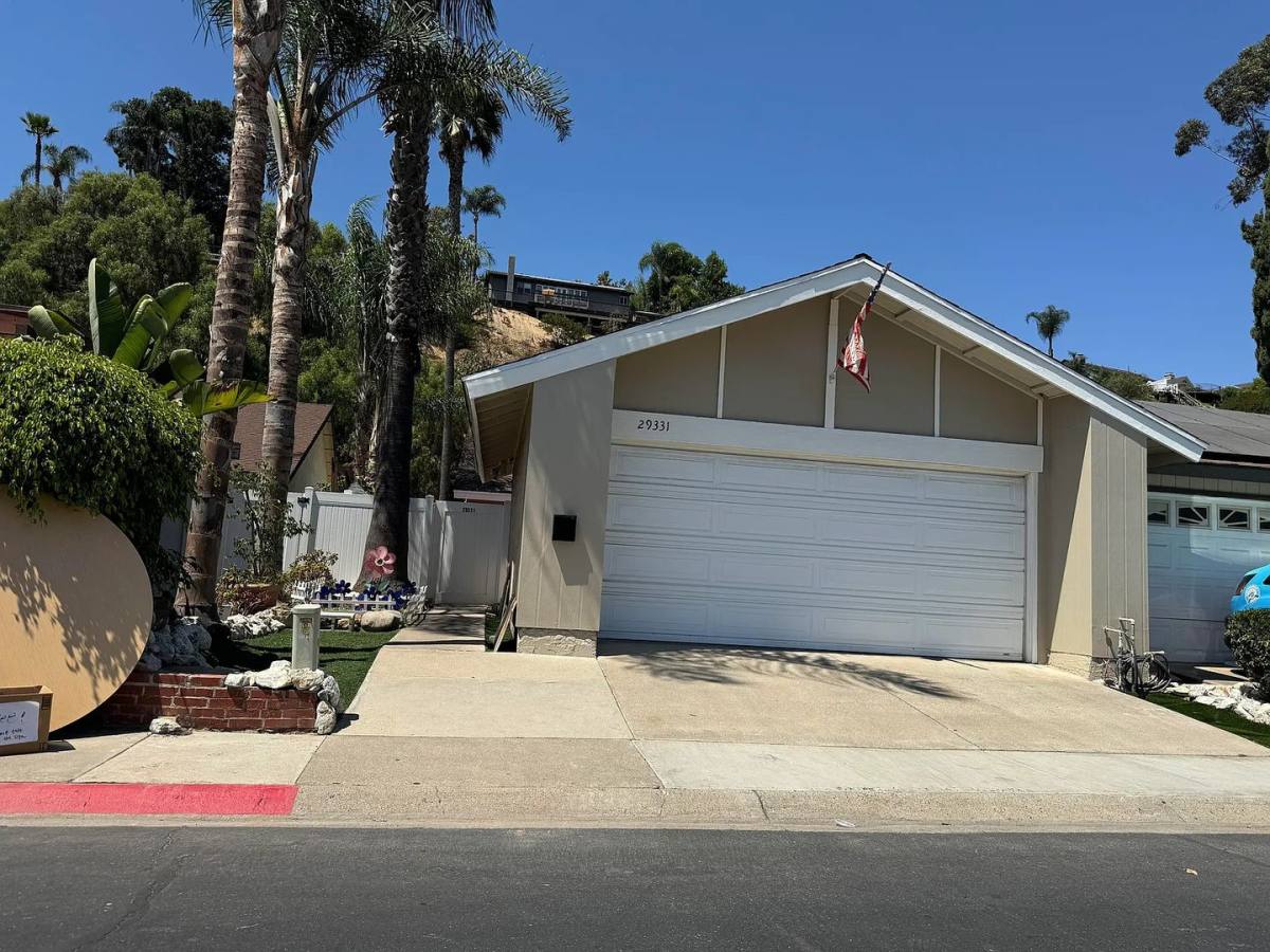 House for rent at 29331 Edgewood Rd, San Juan Capistrano, CA 92675