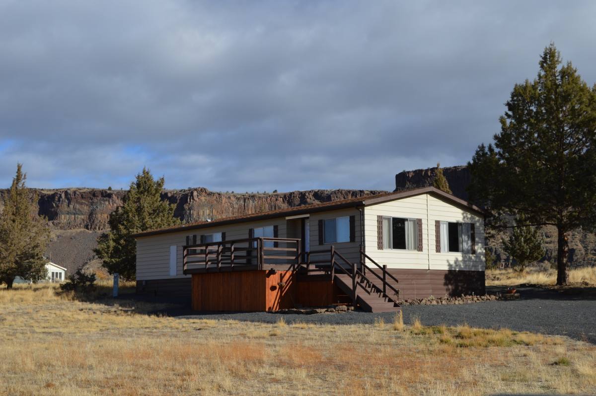 House for rent at 11305 SW Horny Hollow Trail, Terrebonne, OR 97760