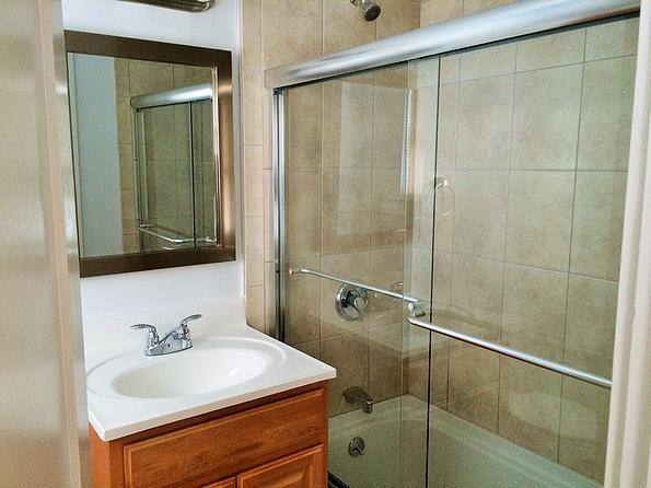 Apartment for rent at 3 Hubbard Rd, Wilton, CT 06897