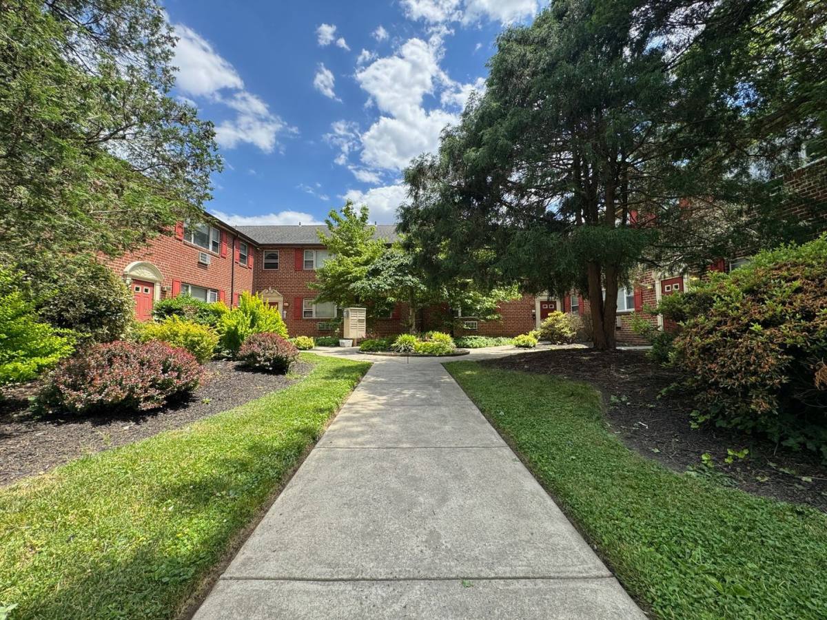 Apartment for rent at 3024-3026 W Queen Lane, Philadelphia, PA 19129