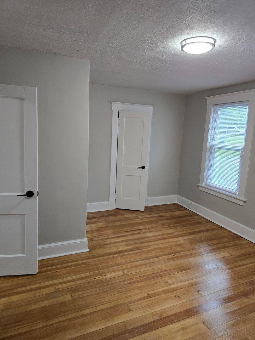 Apartment for rent at 23-25 Gridley St, Bristol, CT 06010