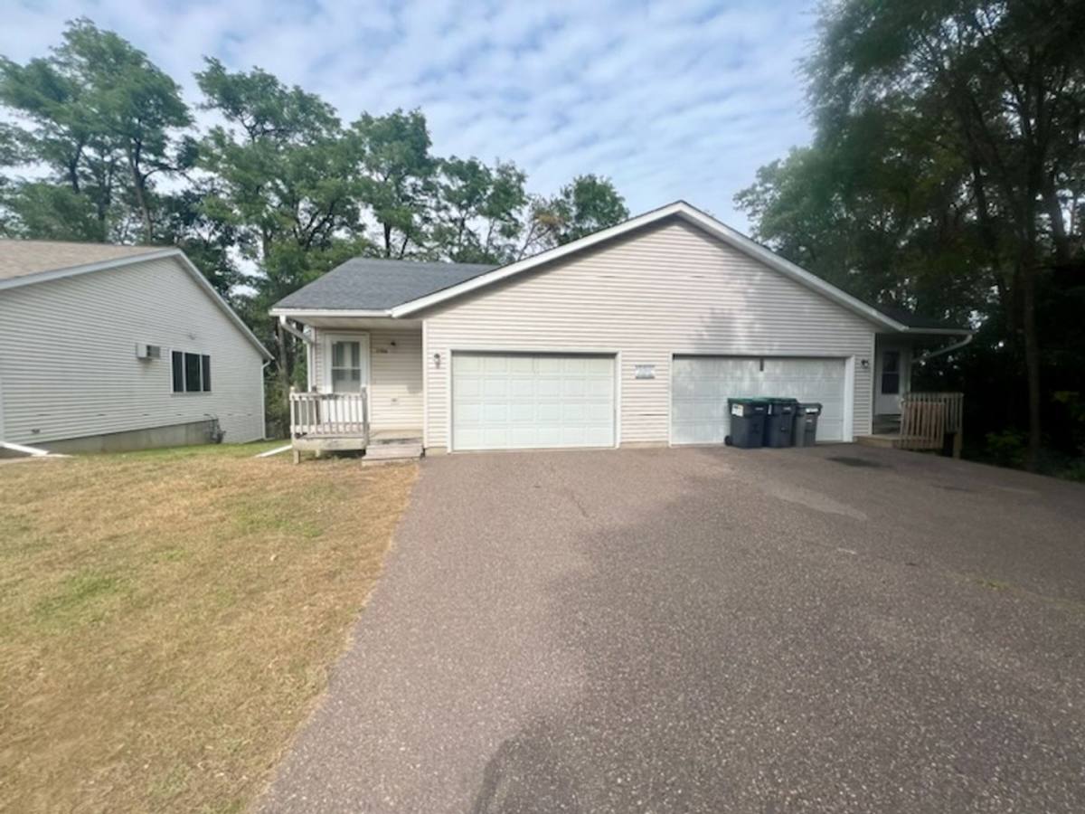 Apartment for rent at 3304-3306 Fenwick Ave, Altoona, WI 54720