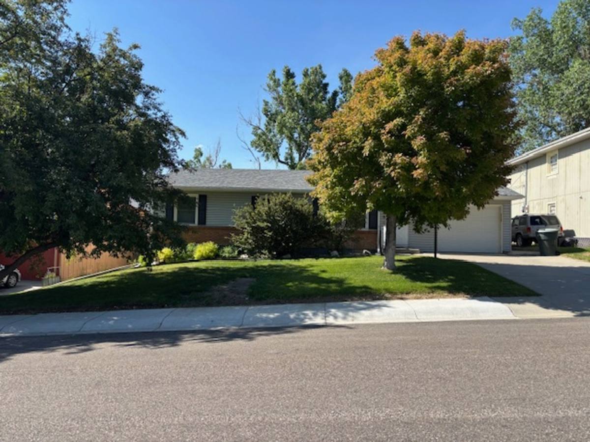 House for rent at 1825 Mariposa Rd, Casper, WY 82604