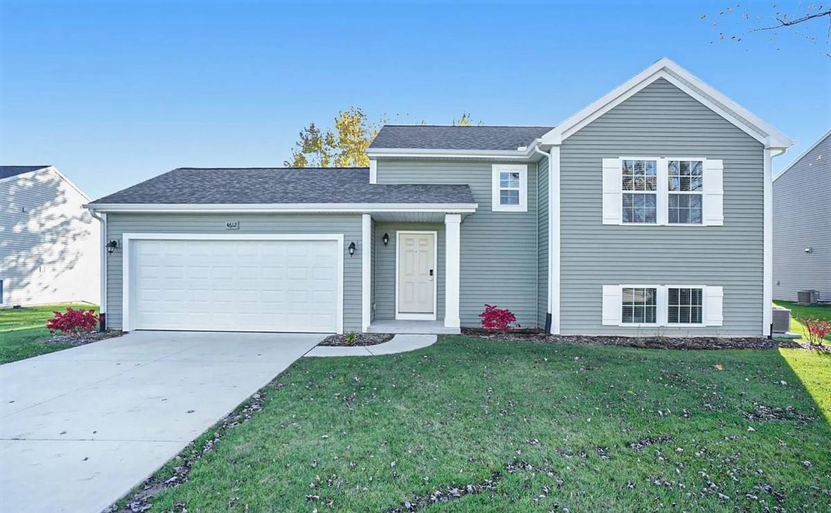 House for rent at 11237 Meadow Wood Circle, Greenville, MI 48838