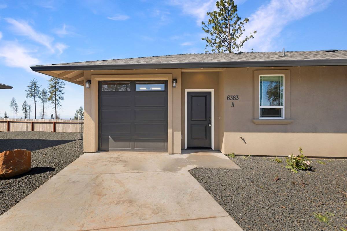 Apartment for rent at 6377-6387 Oak Way, Paradise, CA 95969