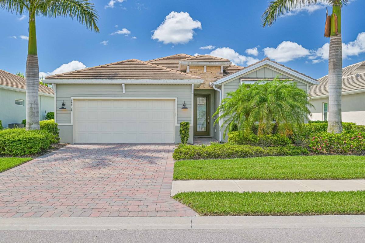 House for rent at 14704 Kelson Circle, Naples, FL 34114
