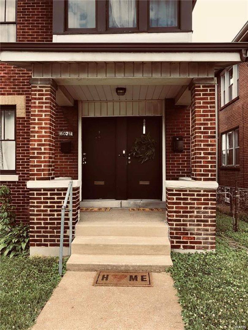 Apartment for rent at 6076 Arsenal St, Saint Louis, MO 63139