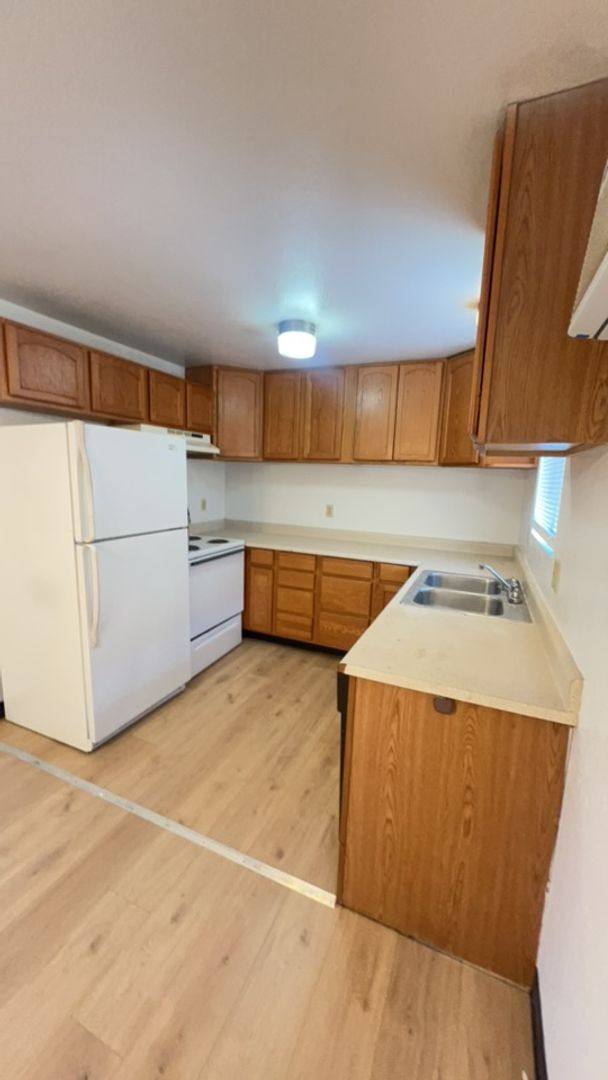 Apartment for rent at 817 NE A St, Grants Pass, OR 97526