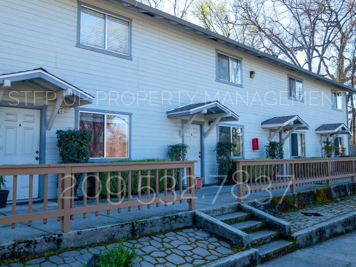 Apartment for rent at 10469 10th St, Jamestown, CA 95327