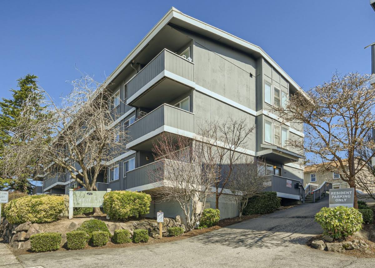 Apartment for rent at 1140 Edmonds Ave NE, Renton, WA 98056