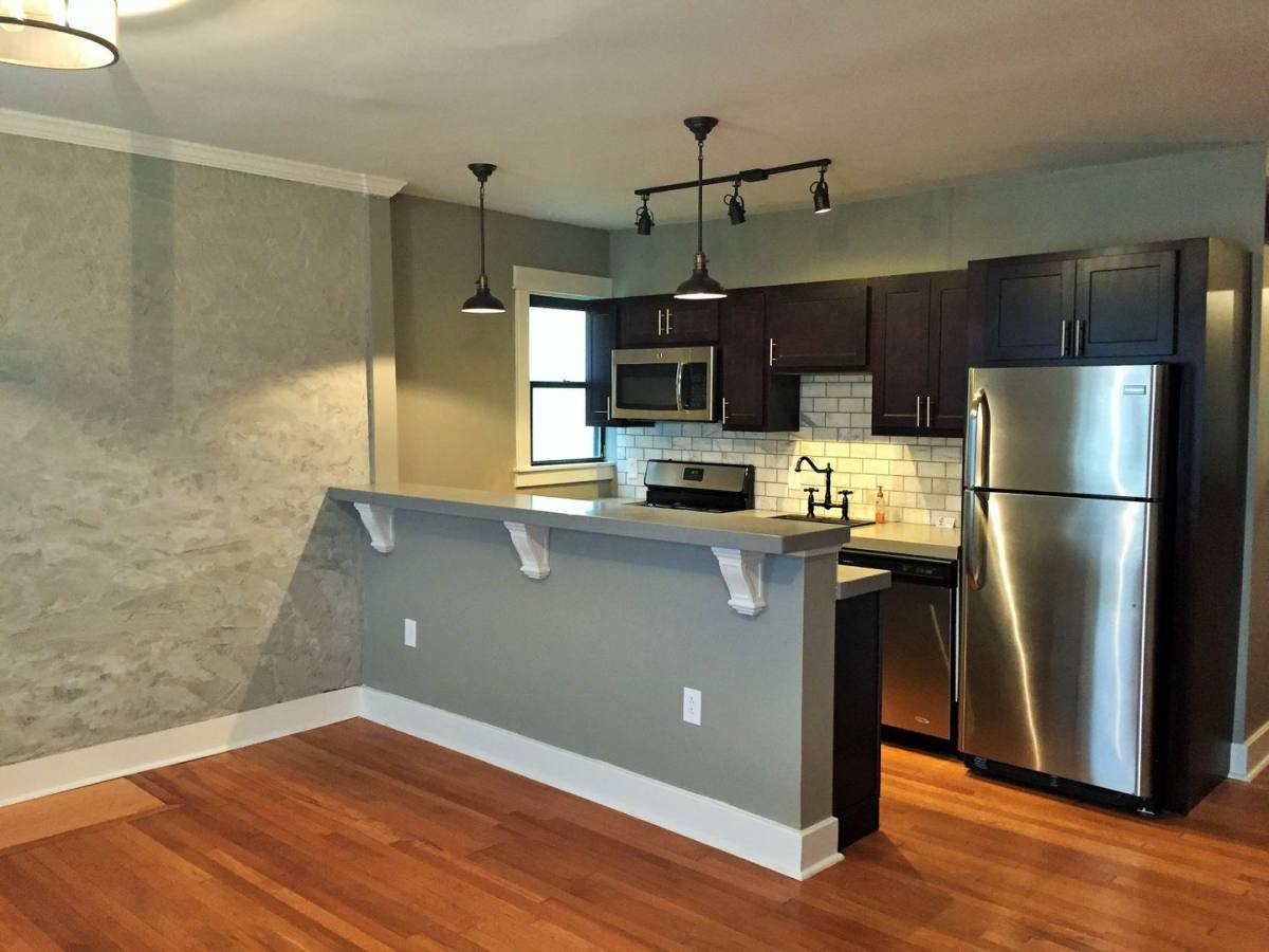 Apartment for rent at 5612 Beacon St, Pittsburgh, PA 15217