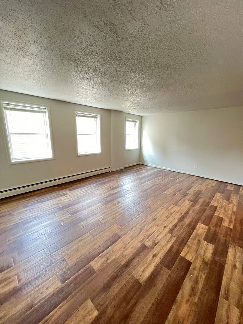 Apartment for rent at 1516 N 16th St, Superior, WI 54880